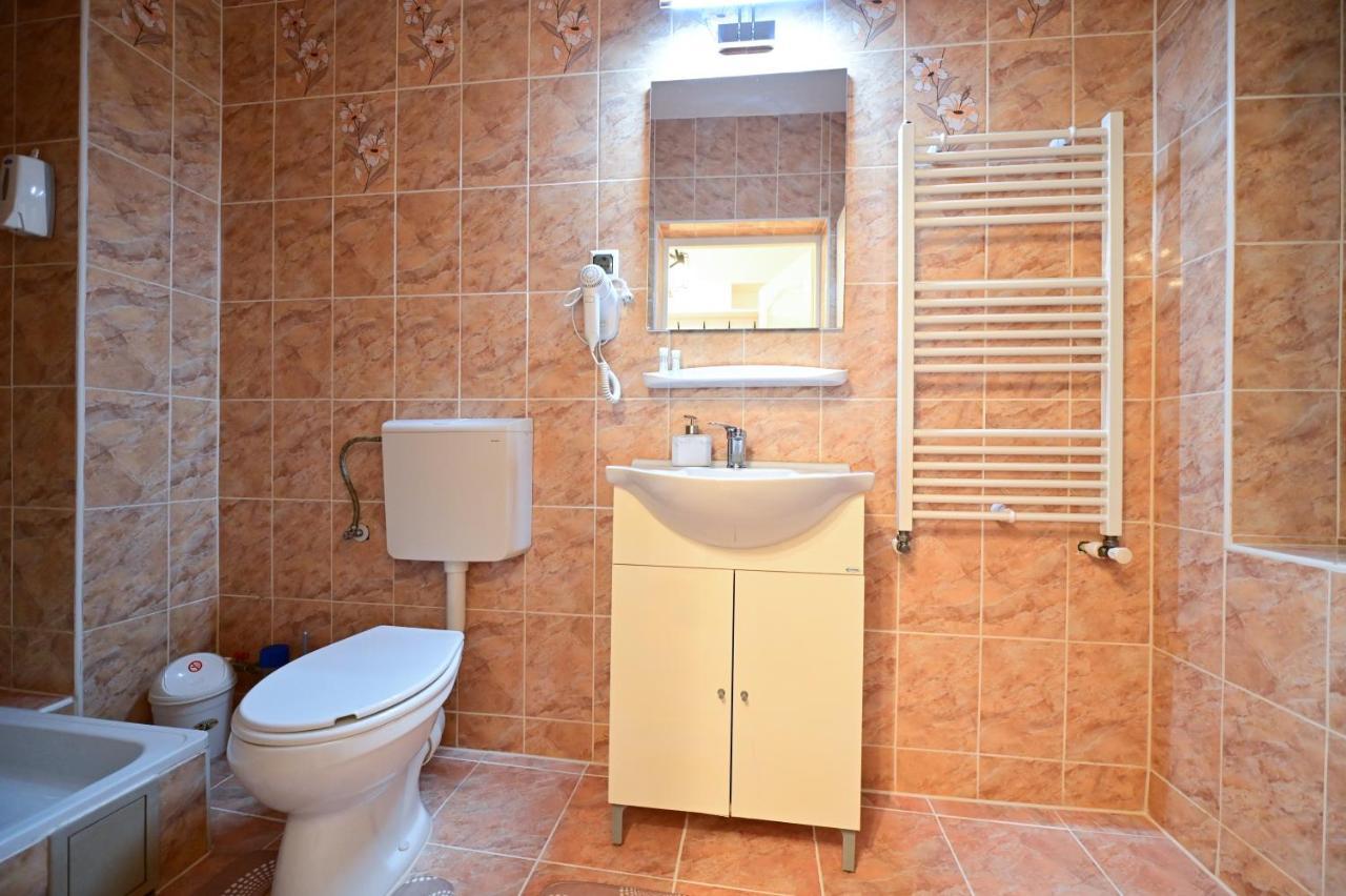 Flh - Kaly'S Place Sibiu Esterno foto