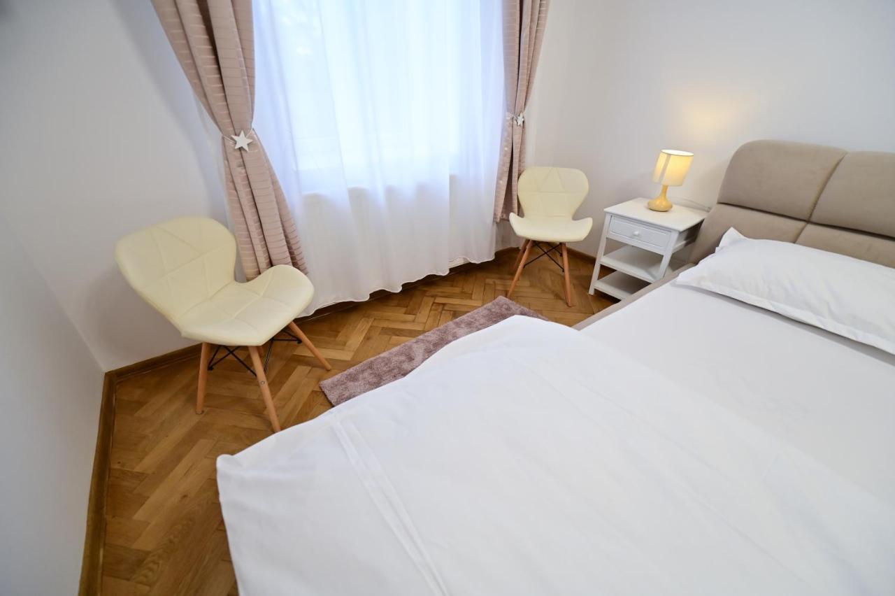 Flh - Kaly'S Place Sibiu Esterno foto